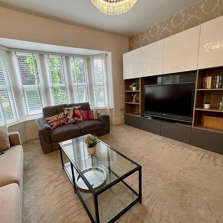 Modern 2 Bed Flat W Parking, Dog Friendly, Central Bournemouth Zewnętrze zdjęcie