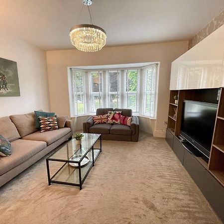 Modern 2 Bed Flat W Parking, Dog Friendly, Central Bournemouth Zewnętrze zdjęcie
